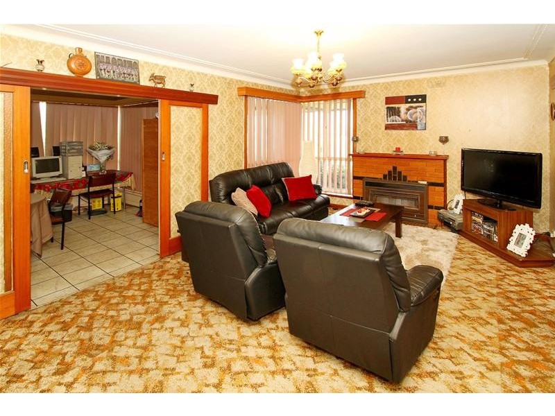 2 Green Avenue, Kingsbury VIC 3083