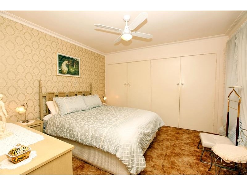 18 Champion Crescent, Bundoora VIC 3083