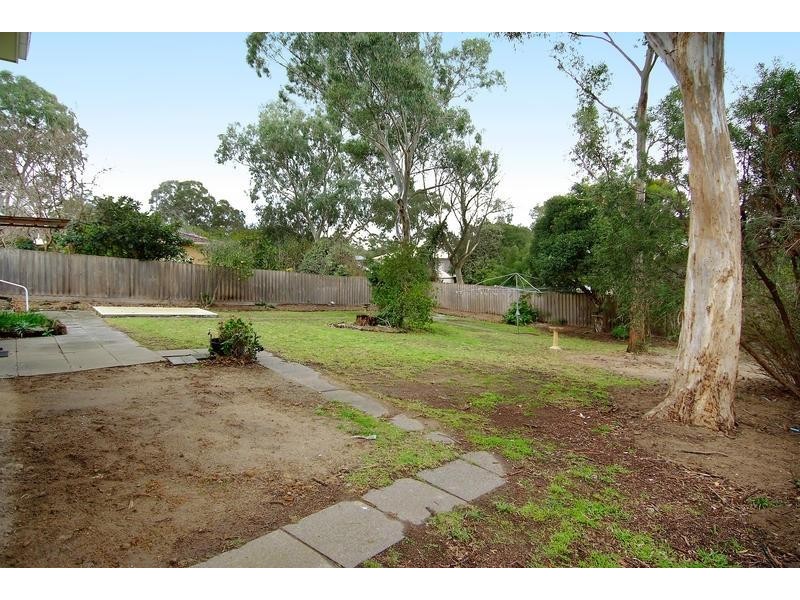 26 Dwyer Street, Macleod VIC 3085