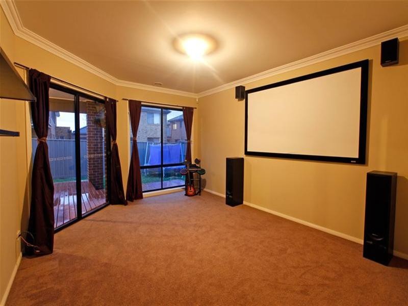 32 Powlett Street, Mernda VIC 3754