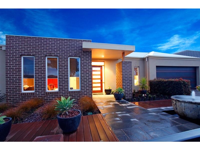 19 Greig Drive, Mernda VIC 3754