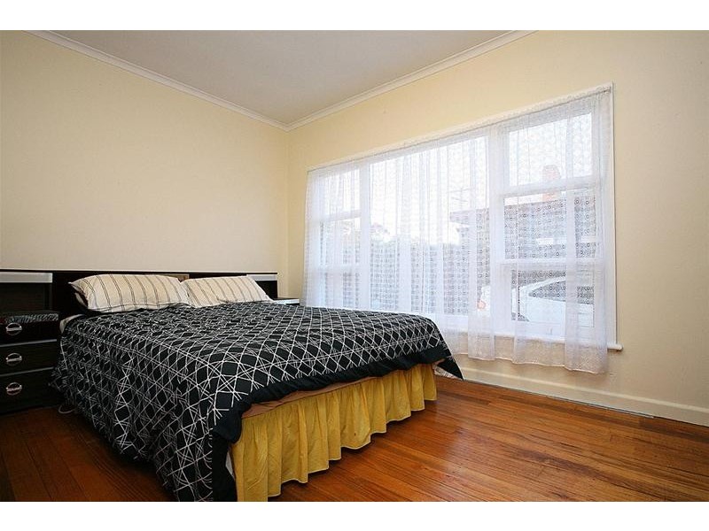 30 Curtis Avenue, Watsonia VIC 3087