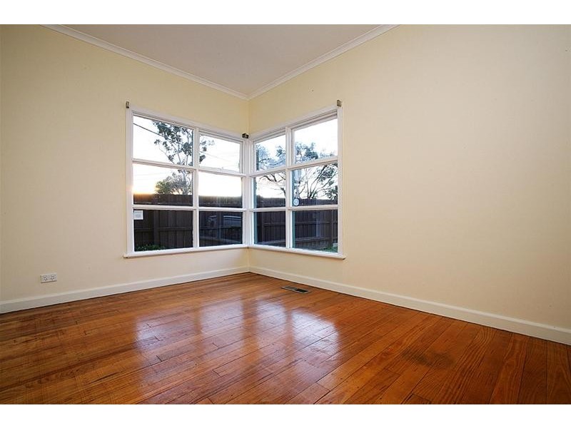 30 Curtis Avenue, Watsonia VIC 3087