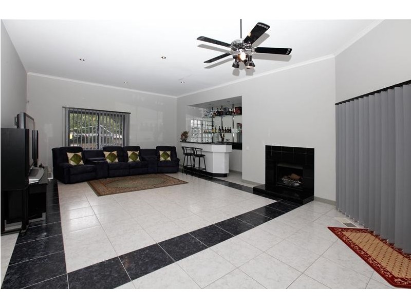 9 Nathan Court, Bundoora VIC 3083