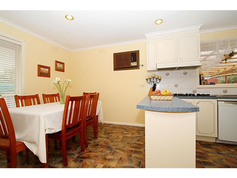 14 Darren Avenue, Bundoora VIC 3083