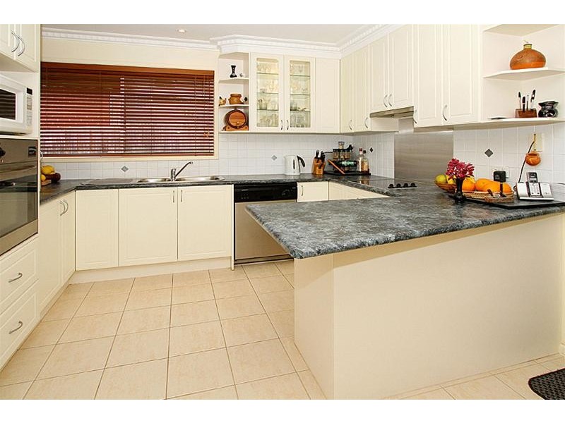 39 Lea Crescent, Bundoora VIC 3083