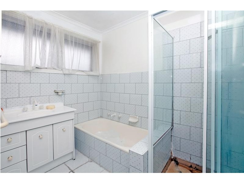 4/6 Bradshaw Street, Kingsbury VIC 3083