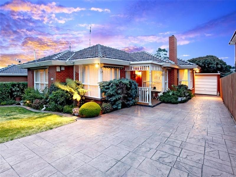 108 The Fairway, Kingsbury VIC 3083