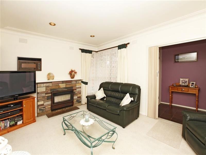 108 The Fairway, Kingsbury VIC 3083