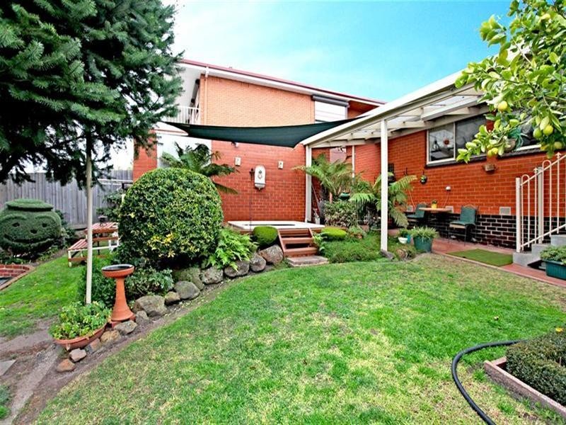 108 The Fairway, Kingsbury VIC 3083