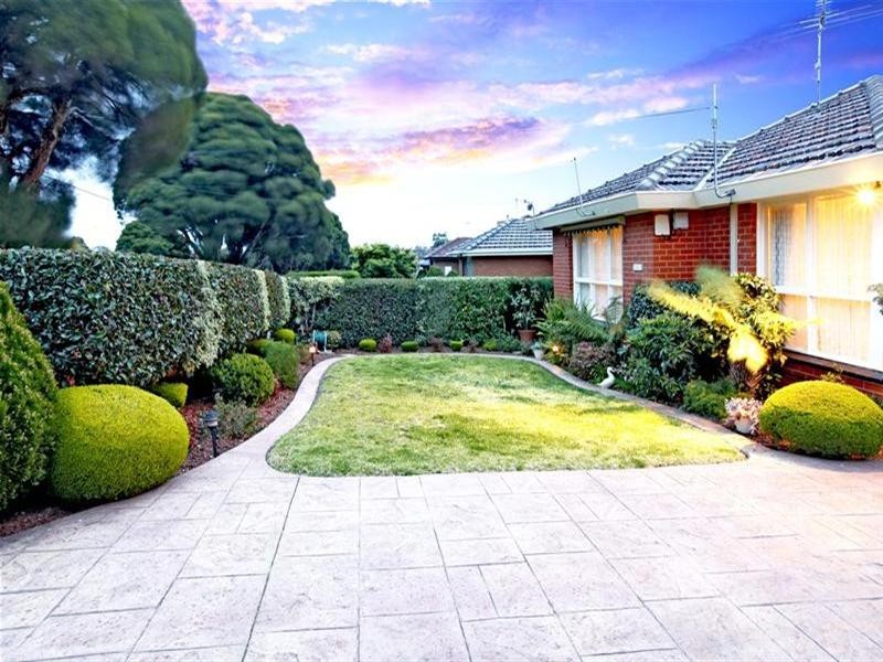 108 The Fairway, Kingsbury VIC 3083