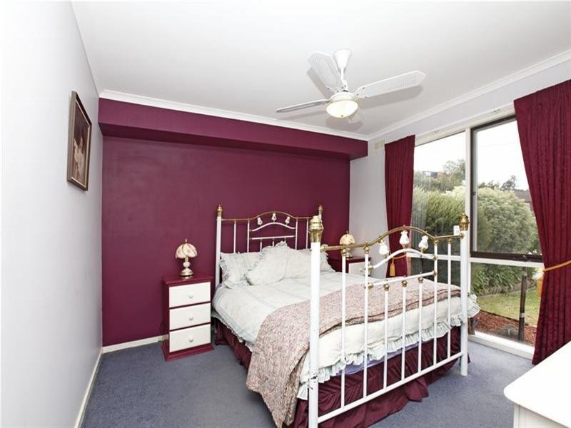 11 Merryn Close, Bundoora VIC 3083