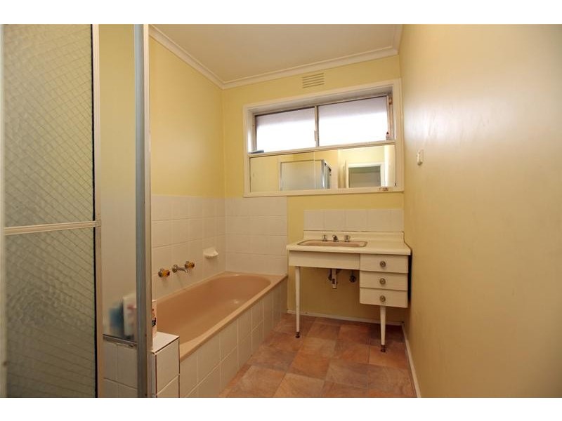 23 Anderson Parade, Bundoora VIC 3083