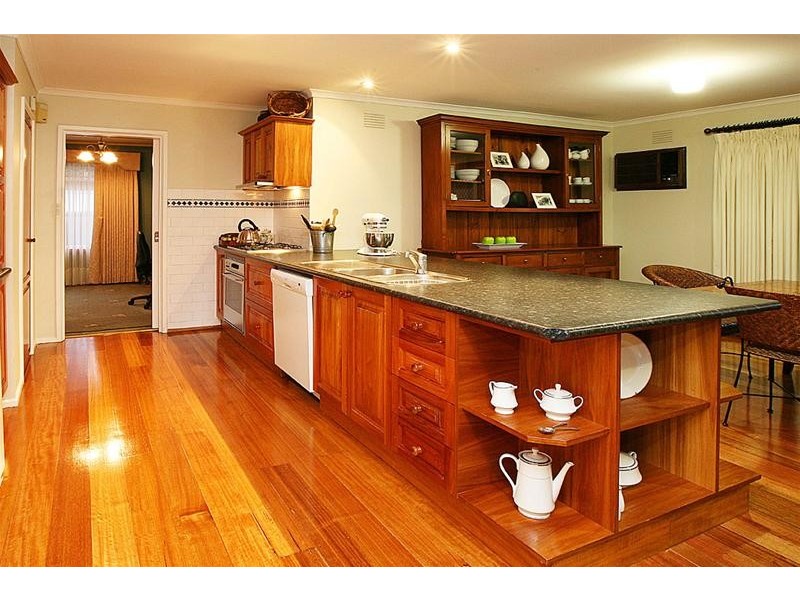 15 Crabtree Court, Bundoora VIC 3083