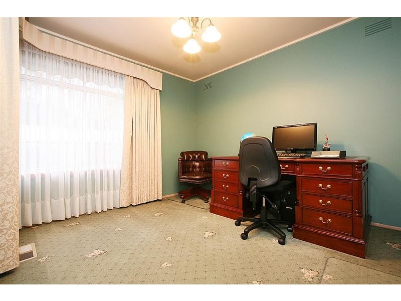 15 Crabtree Court, Bundoora VIC 3083