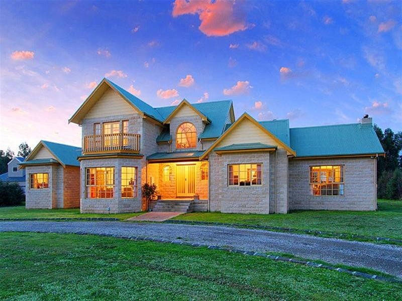 4 Thomson Park Drive, Whittlesea VIC 3757