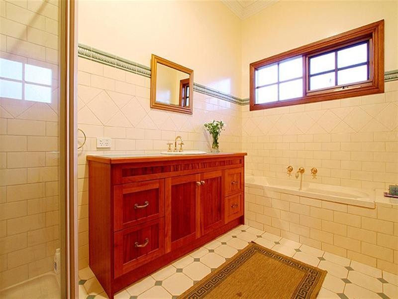 4 Thomson Park Drive, Whittlesea VIC 3757