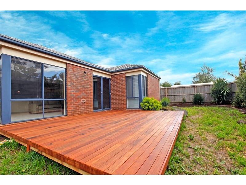 12 Red Oaks Way, South Morang VIC 3752
