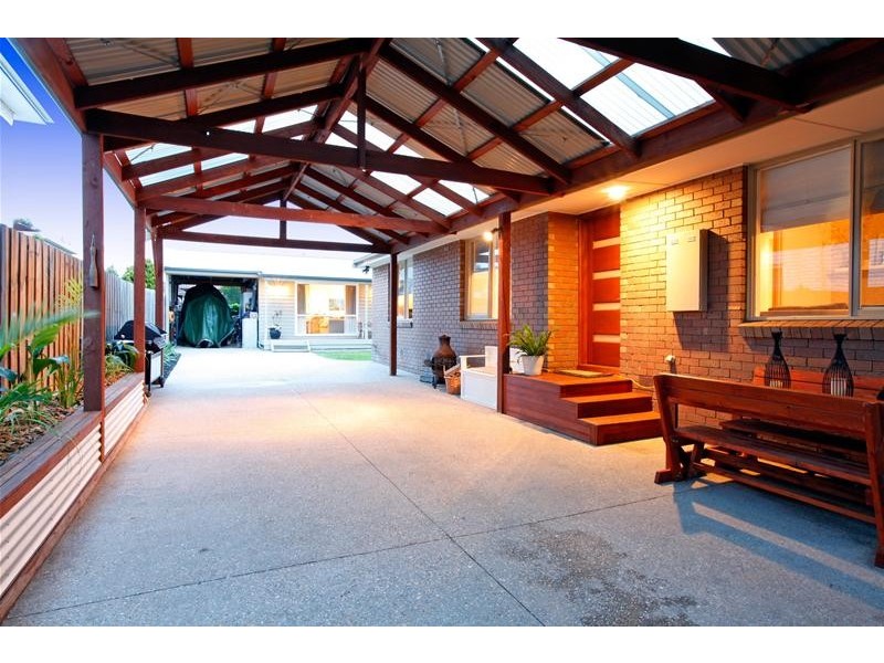 4 Merlewood Court, Bundoora VIC 3083