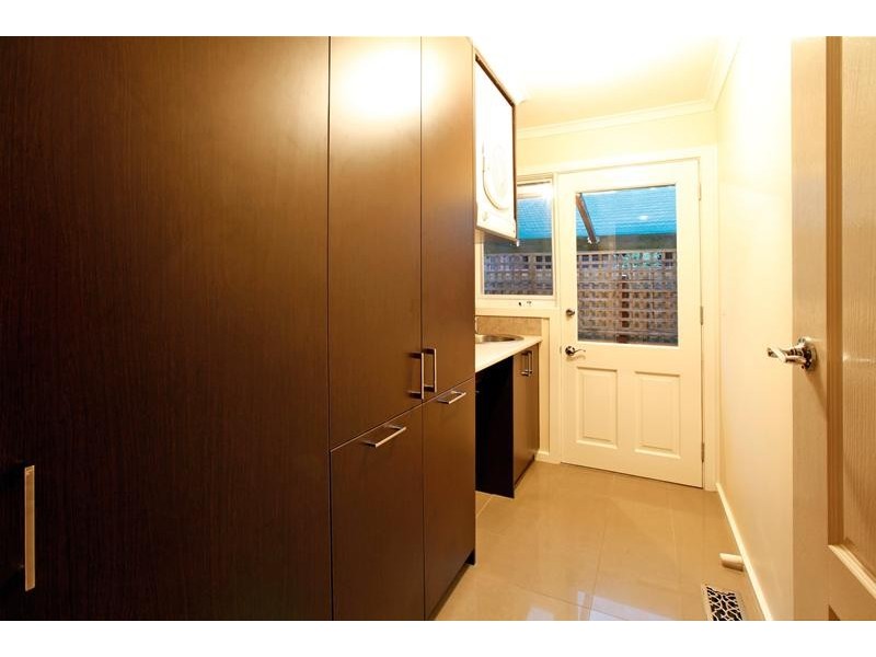 4 Merlewood Court, Bundoora VIC 3083