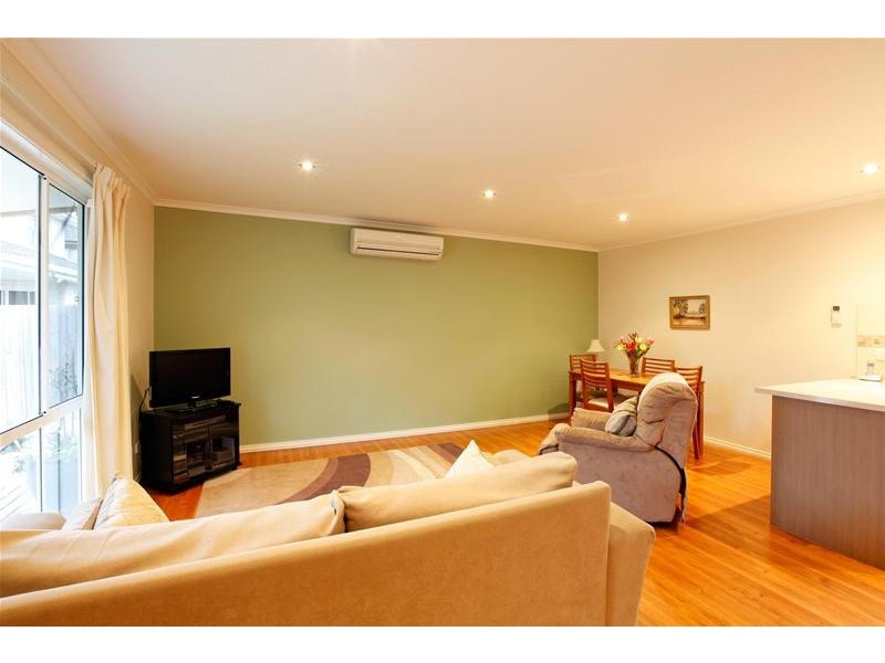 4 Merlewood Court, Bundoora VIC 3083