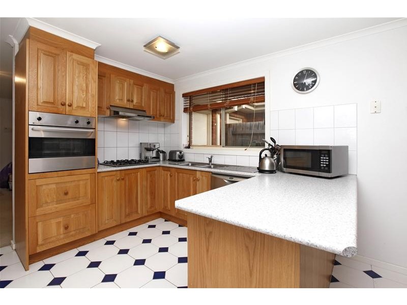 21 Parkhaven Avenue, Kingsbury VIC 3083