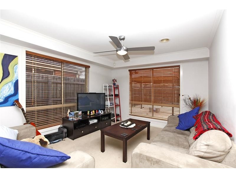 21 Parkhaven Avenue, Kingsbury VIC 3083