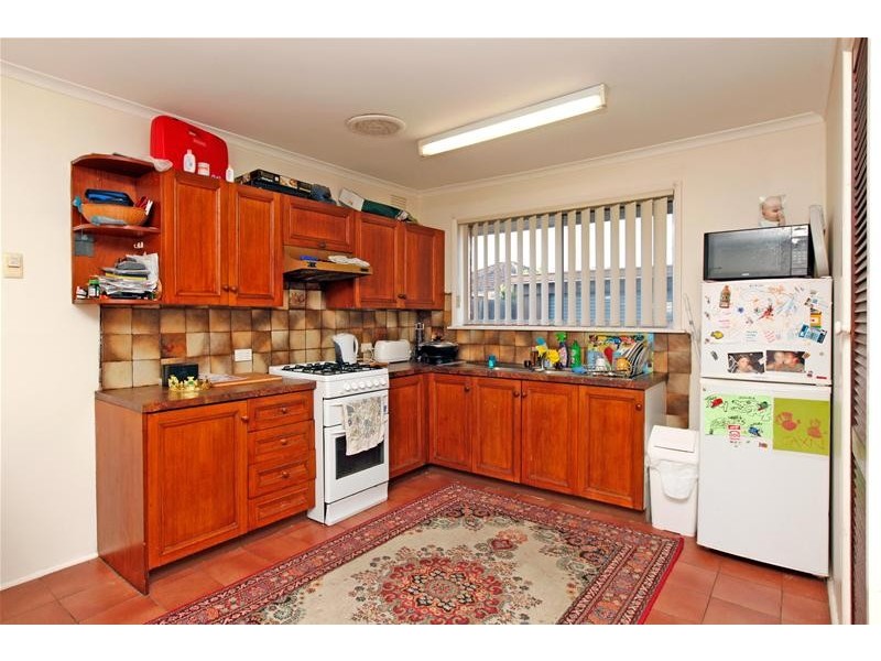 2 Bickley Avenue, Thomastown VIC 3074