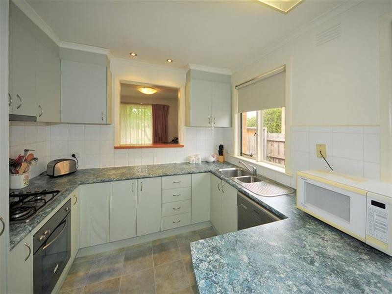 11 Brownhill Street, Bundoora VIC 3083