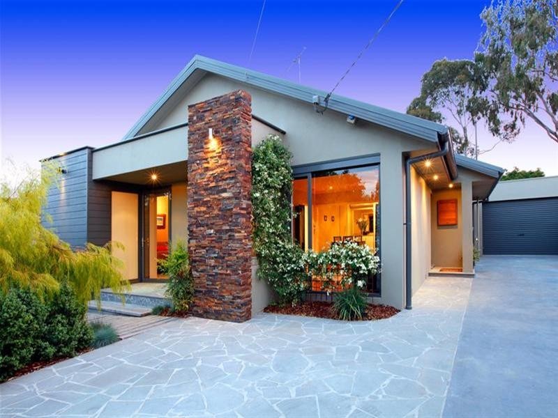 21 Shannon Crescent, Watsonia VIC 3087