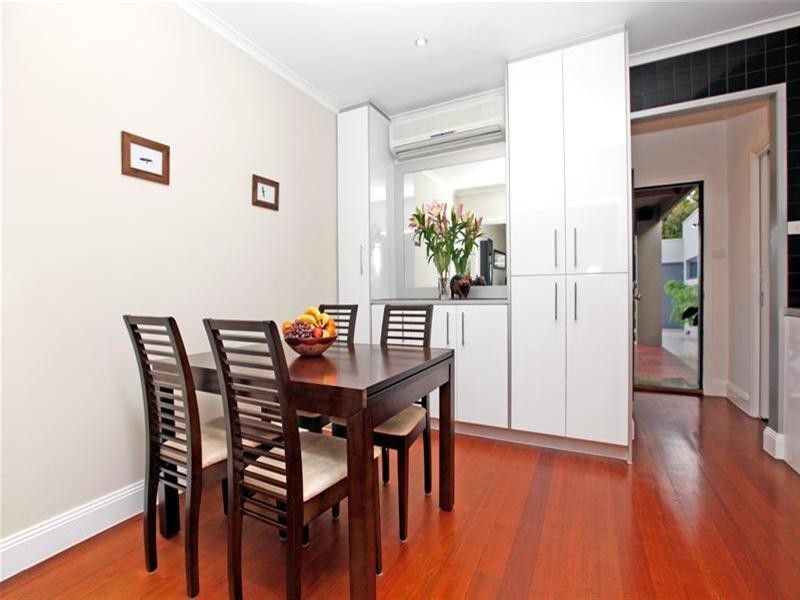21 Shannon Crescent, Watsonia VIC 3087
