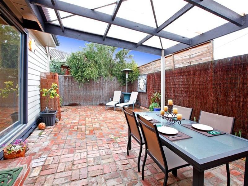 9 Curtis Avenue, Watsonia VIC 3087