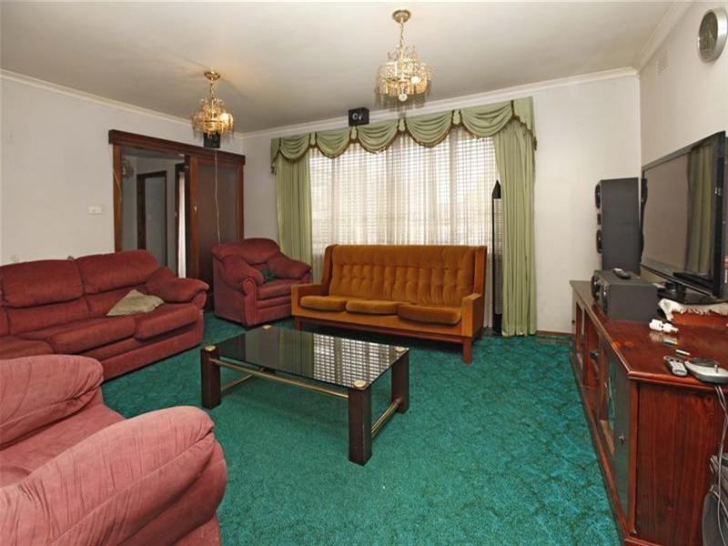 4 Windsor Crescent, Bundoora VIC 3083