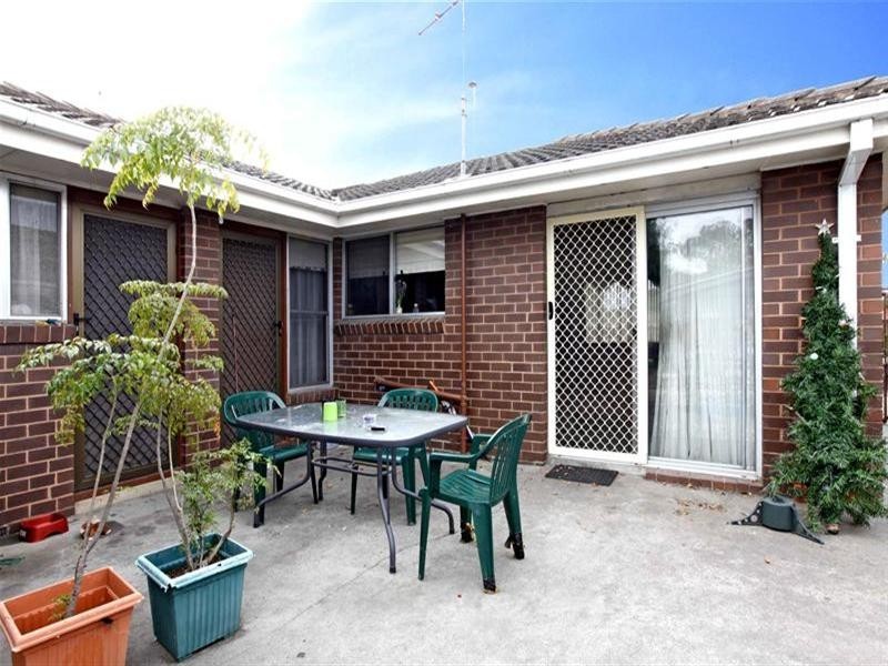 4 Windsor Crescent, Bundoora VIC 3083