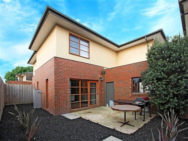 2/38 Rufus Street, Epping VIC 3076