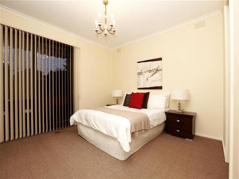 35 Windsor Crescent, Bundoora VIC 3083