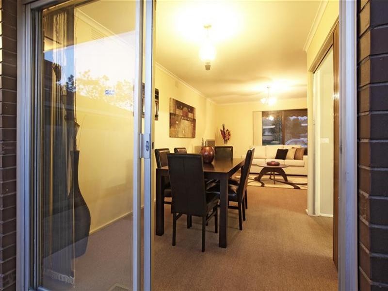 35 Windsor Crescent, Bundoora VIC 3083