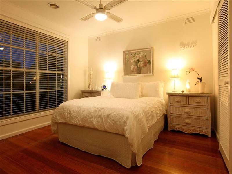 10 Shelley Avenue, Bundoora VIC 3083