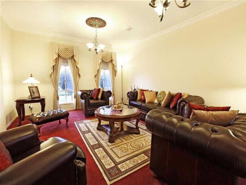 10 Zelkova Terrace, Bundoora VIC 3083