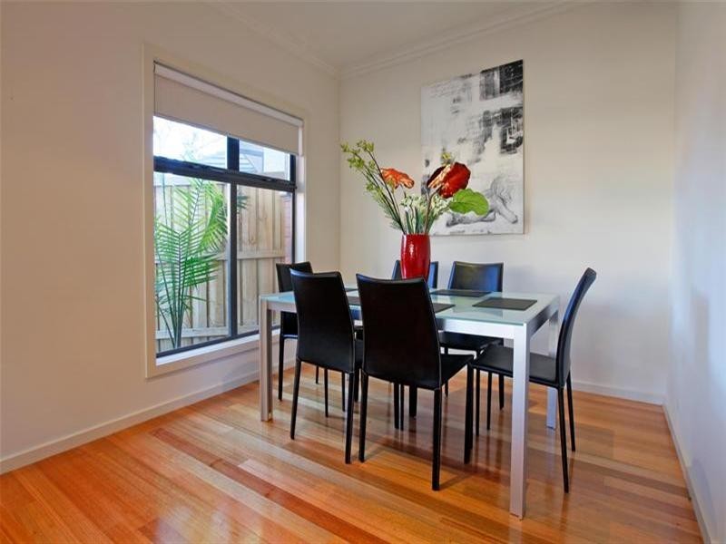 2/31 Sanctuary Drive, Bundoora VIC 3083