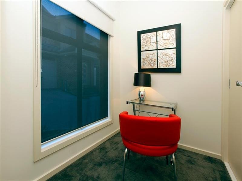 2/31 Sanctuary Drive, Bundoora VIC 3083