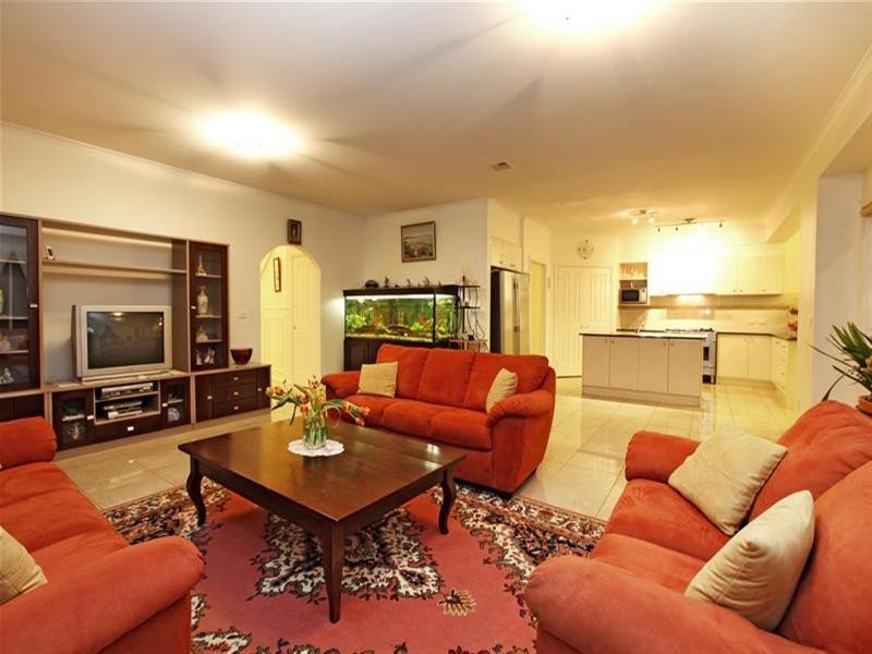 19 Zelkova Terrace, Bundoora VIC 3083