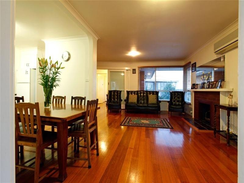 46 Green Avenue, Kingsbury VIC 3083