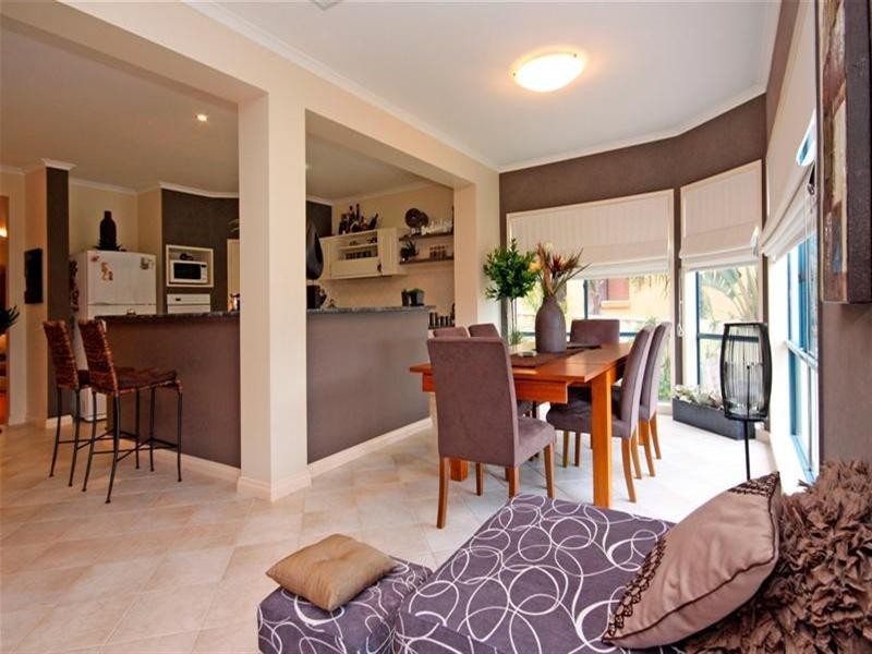 4 Riley Drive, Mill Park VIC 3082