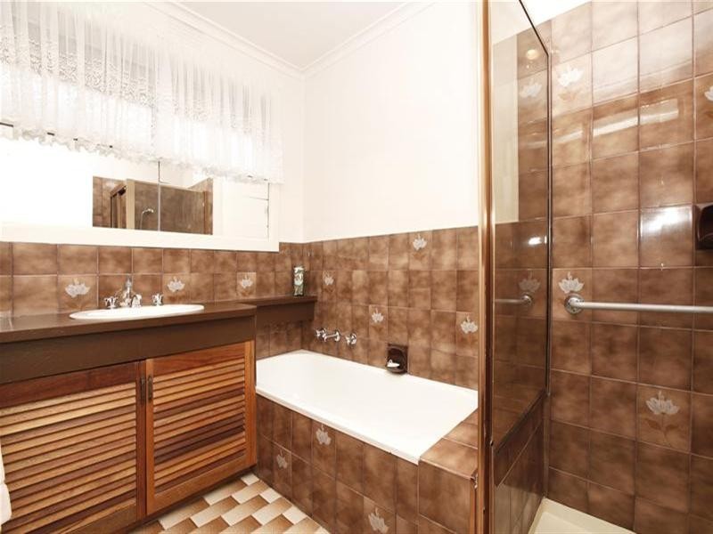 44 Windsor Crescent, Bundoora VIC 3083