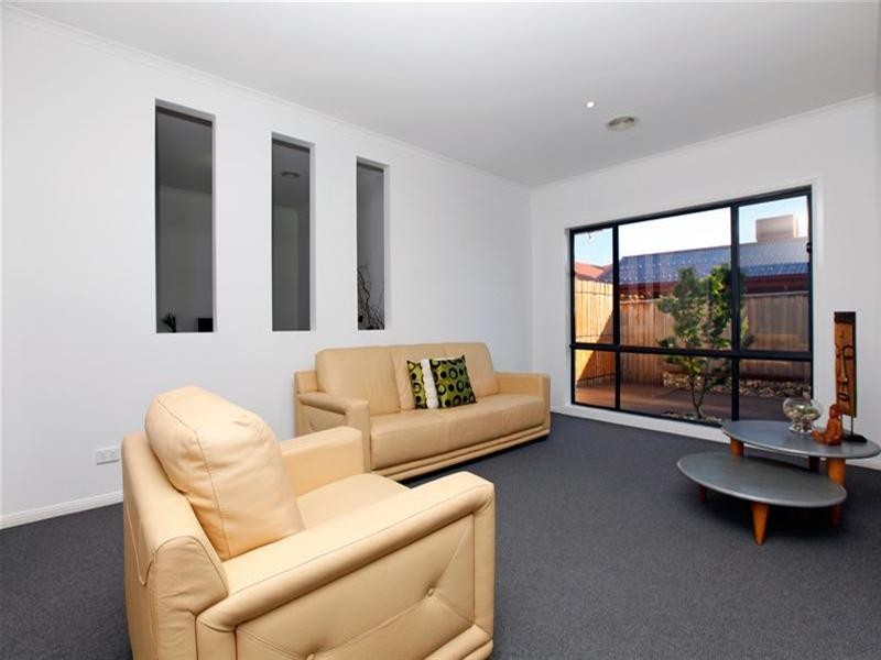 4 Scarlet Drive, Bundoora VIC 3083