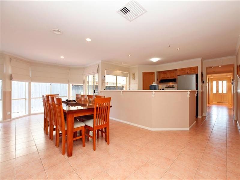 10 Tamara Court, Bundoora VIC 3083