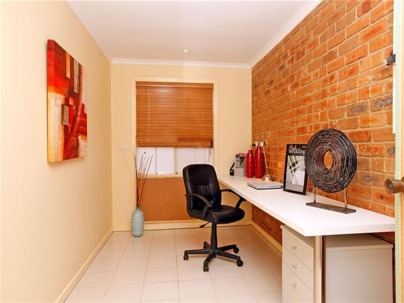 2 Clayton Court, Mill Park VIC 3082