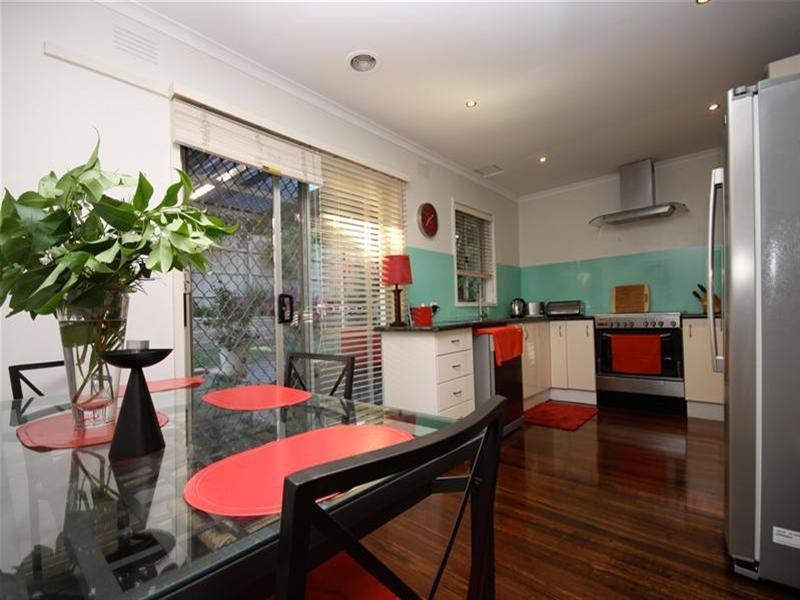 11 Gordon Street, Bundoora VIC 3083