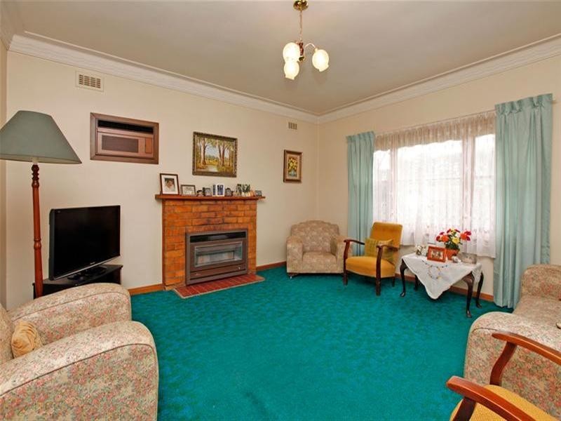 17 Princes Street, Watsonia VIC 3087